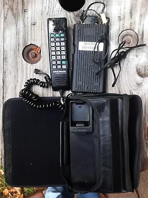 VTG MOTOROLA Bell Atlantic Car Phone 19065wnasa SCN2501A Mobile Leather Bag Cell • $24.99