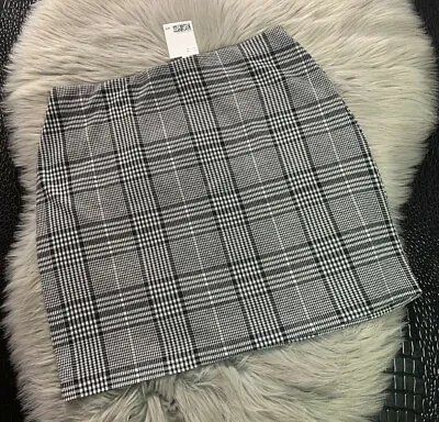 NWT Divided By H & M Plaid Pull On Skirt Vintage Style Size Medium • $24.99