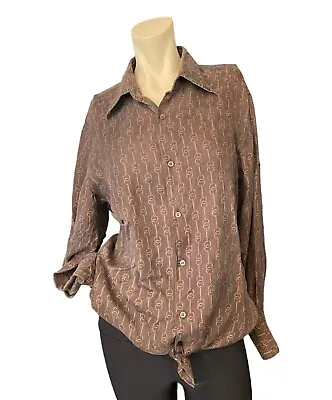 VINTAGE 100% SILK Gucci Silk Button Up Blouse Size S 14.5  Gold Chain Link Made • $95