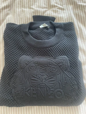 $200 • Buy Kenzo Knitted Black Tiger Jumper Sweater XS