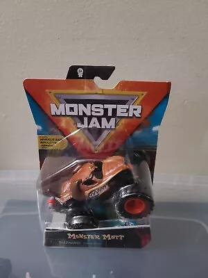 Monster Mutt Ruff Crowd Monster Jam Truck 1:64  Mix 16 • $18.99