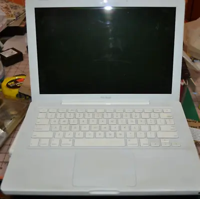 Apple MacBook A1181 13  Laptop Intel  For Parts Or Repair No Hard Drive/ Battery • $25