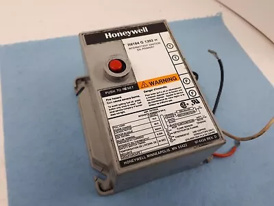 R8184G1393 Honeywell Oil Burner Control 120V 30sec R8184 G 1393 • $86.36