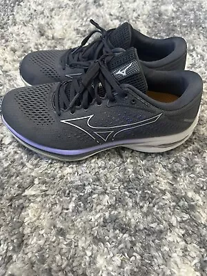 Mizuno Wave Rider 25 Women • $25