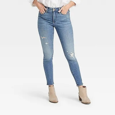 Women's High-Rise Skinny Jeans - Universal Thread • $13.99