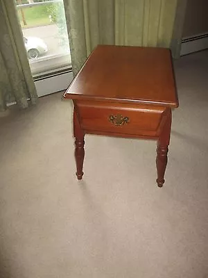  VINTAGE ROCK MAPLE END TABLE With DRAWER ~ Rockport Rock Maple Circa 1960's  • $22