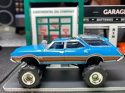 1972 72 Oldsmobile Vista Cruiser Wagon Custom 4x4 Dakinediecast Exclusive 1:64 • $22.98