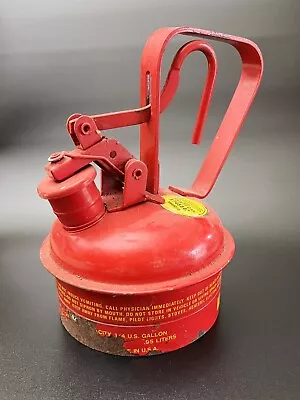 Vintage Metal Eagle Safety Fuel Kerosene Oil Gas Can .95 Gal • $39.99