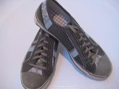 Floral Michelle K Athletic Walk Tennis Shoes Women 7.5 7 1/2 VTG Retro Sneakers • $14.95