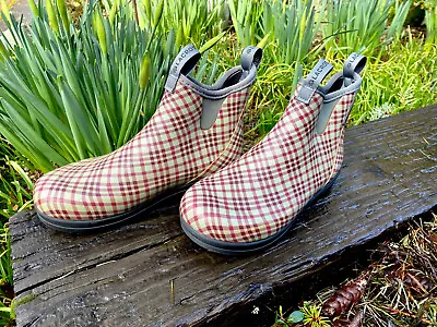 NEW~LaCrosse Women's Garden/Farm PLAID Rubber Stretch Rain Boots~USA~ 6-7 • £27.96