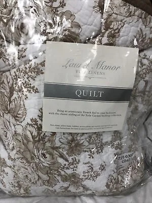 Laurel Manor Toile Garden Quilt King Size Taupe • $49.92