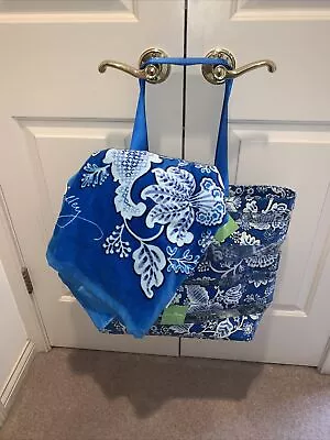 NWT!! Vera Bradley RARE Blue Lagoon Beach Set - Resort Tote & Beach Towel  L@@K! • $79.95