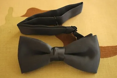 Usaf Us Air Force All Ranks Dark Blue Mess Dress Bow Tie New In Package Hook Eye • $16.99