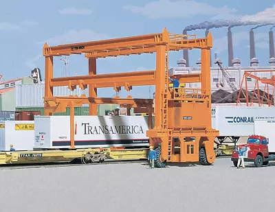 MI-JACK TRANSLIFT INTERMODAL CRANE Plastic HO Scale Model WALTHERS CORNERSTONE • $54.99