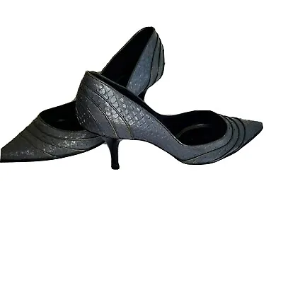 Giorgio Armani Vintage Womens Gray Scaled Heels Pointed Toe Kitten Heal 40/ 8.5 • $35