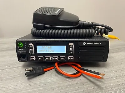 Motorola CM300D AAM01QNH9JC1AN UHF 403-470MHz 99 Ch 30 Watt Mobile Radio • $429
