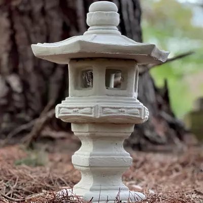Stone Pagoda For Zen Garden Decoration Concrete Lantern Statue Outdoor Sculpture • £85.42
