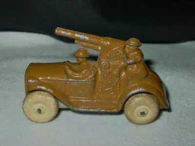 Vintage 1930's BARCLAY / MANOIL ARMOURED CANNON CAR W/Driver & Gunner (brown) • $35.99