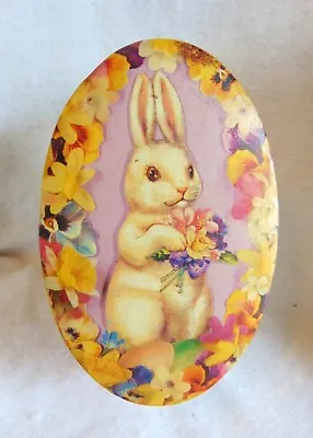 Vintage Easter Bunny Candy Oreo Tin 6.50  Bunnies Chicks Pansies Floral 1995 • $14.95