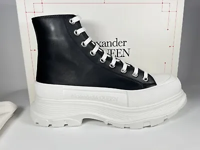 New Alexander Mcqueen Men's Tread Slick Boot LEATHER Black/White EU 43 / USA 10 • $319.99