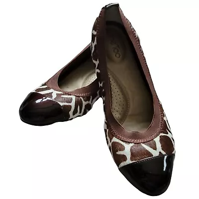 Me Too Kaden Womens Shoes Sz 8 Giraffe Print Calf Hair Ballet Flats Patent Toes • $21.24
