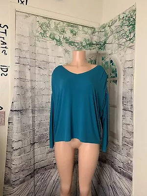 JLO Women Sweatshirt Top SZ XXL Greenish Blueish Stretch Soft  Embellishments • $14.39