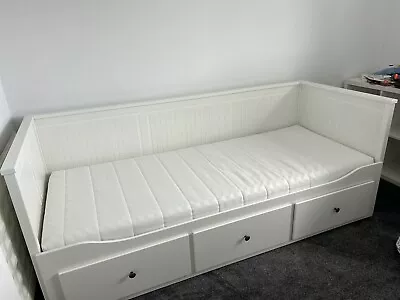 IKEA Hemnes White Day Bed With 2 Mattresses • £82.44