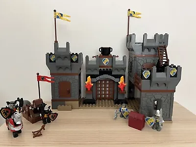 Lego Knights Castle DUPLO • $190