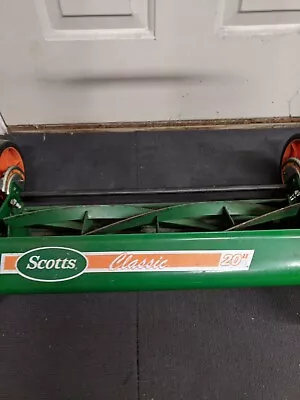 Scotts Reel Mower Classic 20 Inch Push Lawn Mower Green • $39.97