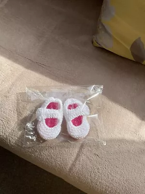 Hand Knitted Baby Shoes In White And Pink Size 0-3 Months • £1.95