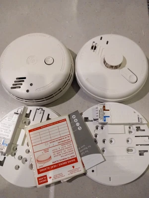 £24.99 • Buy Aico Ei164rc Heat Alarm + Ei166rc Smoke Alarms Exp Aug 2023 With Bases 