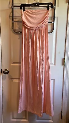 Coco Strapless Dress Size Medium Maternity • $10