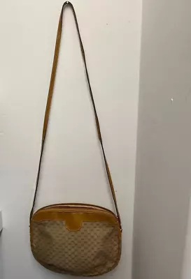 Vintage GUCCI Crossbody Handbag • $45