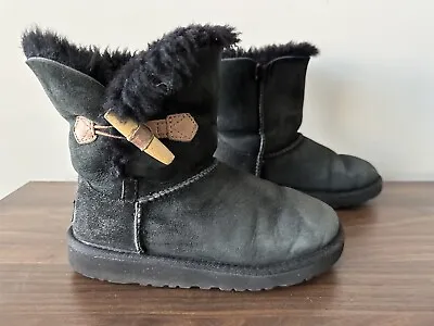 UGG AUSTRALIA Sheepskin Boots 1013265K Black Size 3 • $15