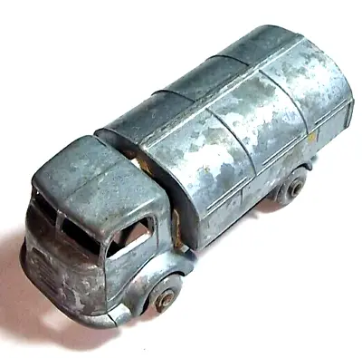Lesney Matchbox Karrier Refuse Truck Model No. 38a Circa 1960-61 Play Worn 15415 • £2.99