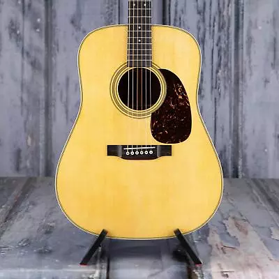 Martin D-28 Dreadnought Natural • $3199