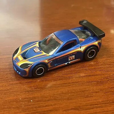 Hot Wheels Garage Series Corvette C6R In Blue With Real Riders • $0.99