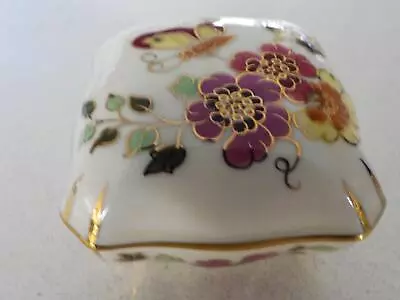 Vintage Porcelain Lidded TRINKET BOX - Zsolnay Hungary 9421/026 Signed GG • $45