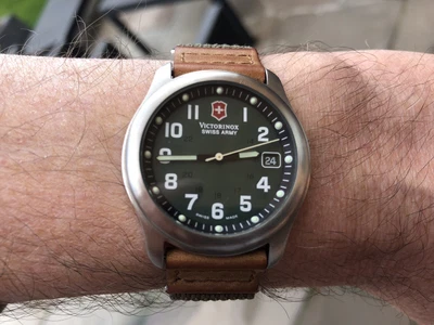£45 • Buy Victorinox Swiss Army 25322 Mens Watch Crusader Strap