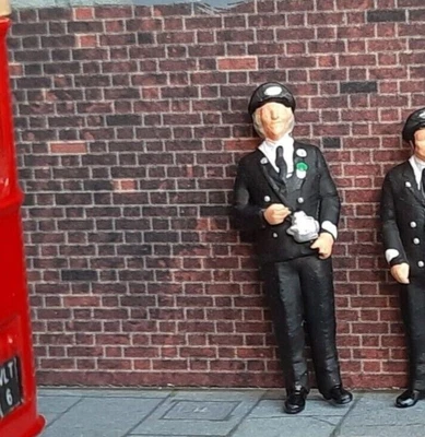 £19.99 • Buy Oo Gauge Bob Grant Figure Hand Painted Jack Harper On The Buses 1970's