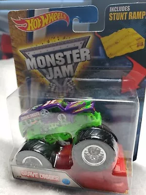 Hot Wheels PURPLE Grave Digger Monster Jam Truck 1/64 W/ Stunt Ramp • $22.99