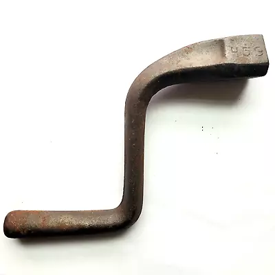 Vintage PUR 459 Vintage Cast Iron Stove Shaker Handle Wood Coal Grate • $9.99