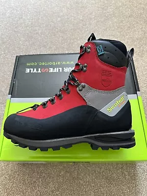 £169 • Buy Arbortec Scafell Lite Red Class 2 Chainsaw Boots