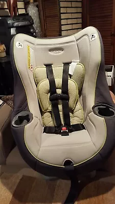 Graco: My Ride 65 Baby Car Seat (5-65LBs) • $50