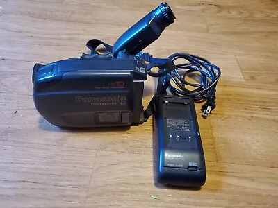 Vintage Panasonic PV-IQ204d Palmcorder IQ VHS-C Video Camera Retro 90's Untested • $17.10