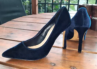 M&S Ladies Midnight Blue Plush Velvet High Heel Court Shoes Party Heels Size 6 • £12.99