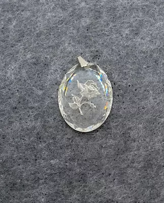 Vintage Rose Carved Oval Glass Pendant Fashion Jewelry Unmarked • $8.99