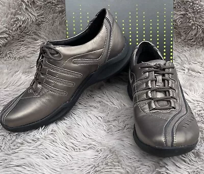 $41.49 • Buy Clarks Wave Technology Women's 6-1/2M Wave Wheel Pewter Lace Up Shoes