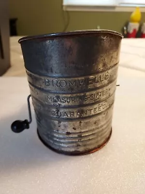 Vintage Bromwells Measuring Sifter 5 Cups Good Condition Look!! • $10