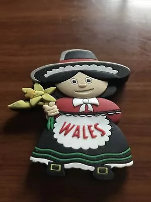 £3.99 • Buy Wales 🏴󠁧󠁢󠁷󠁬󠁳󠁿 Vintage Rubber Souvenir Fridge Magnet